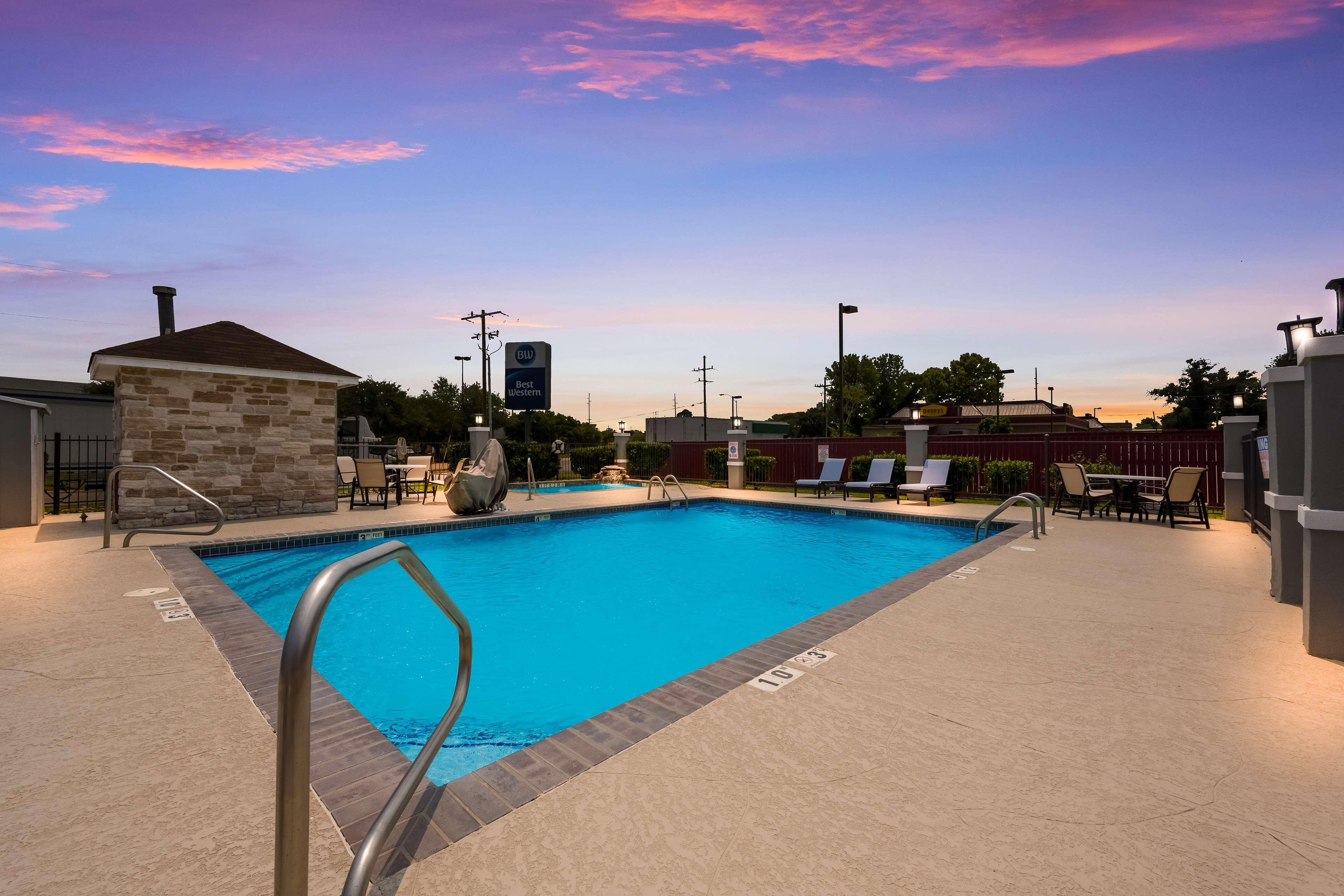 Best Western Huntsville Exteriér fotografie